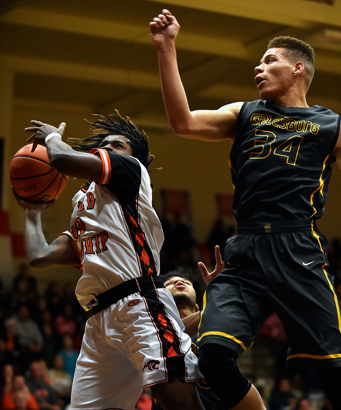 Buchanan's career-night leads Panthers to win over Galesburg